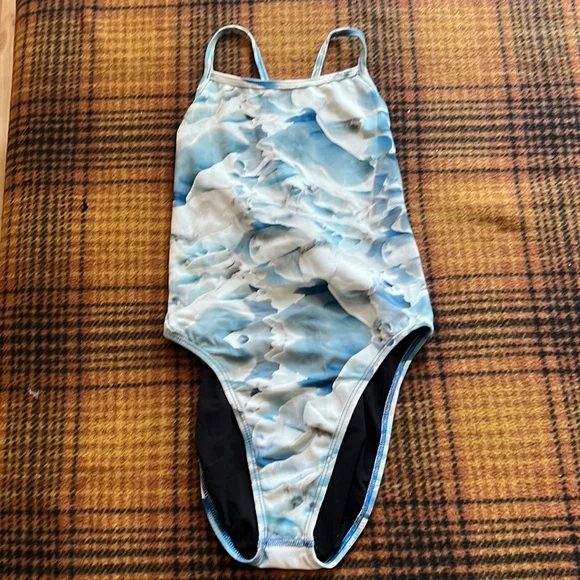 Jolyn swimsuits on deals poshmark